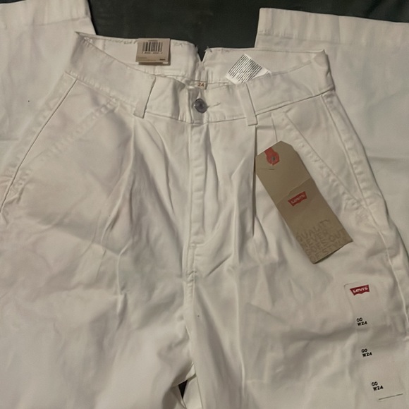 Levis Pleated Wide Leg Pants - Picture 3 of 6